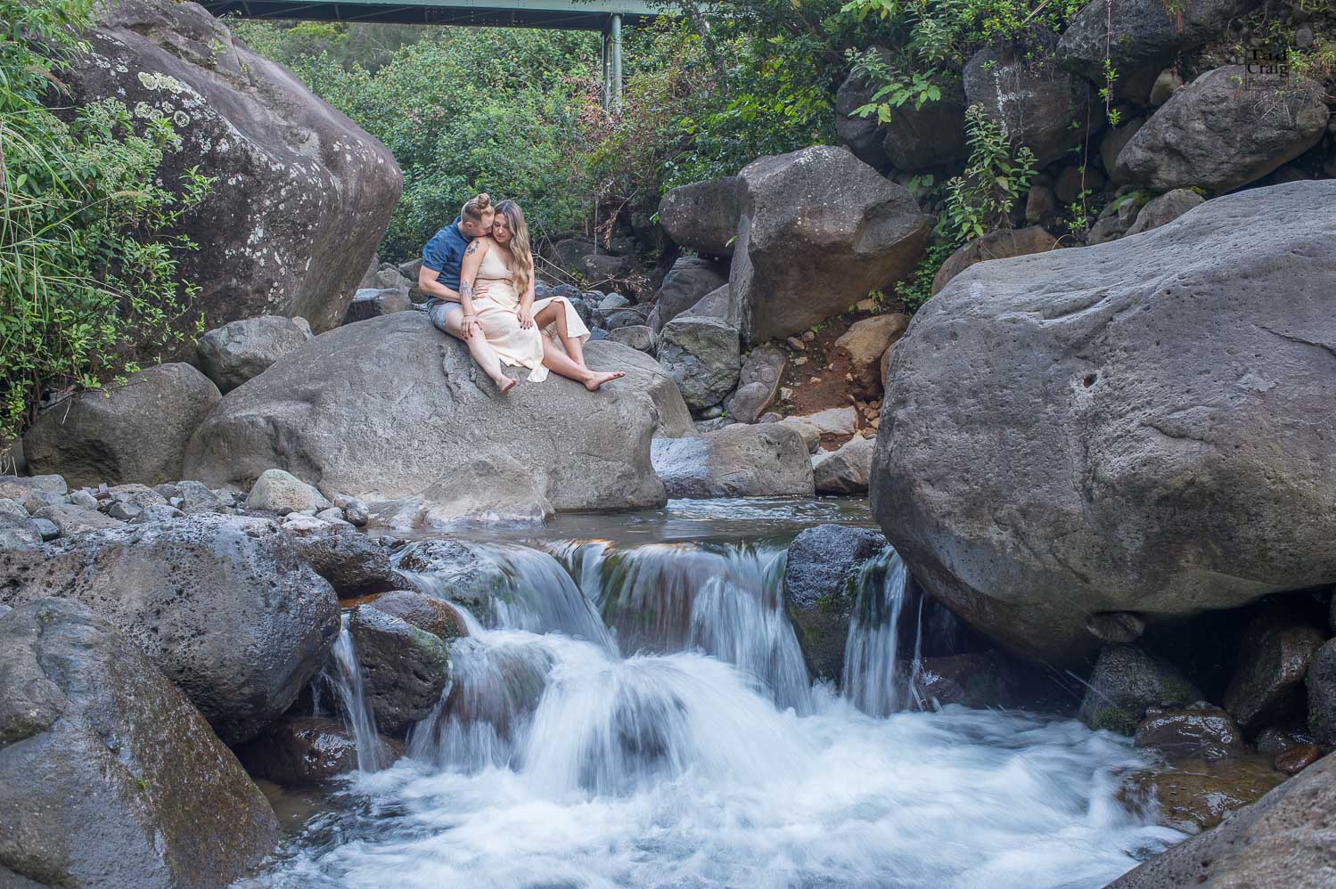 Iao Valley snuggles