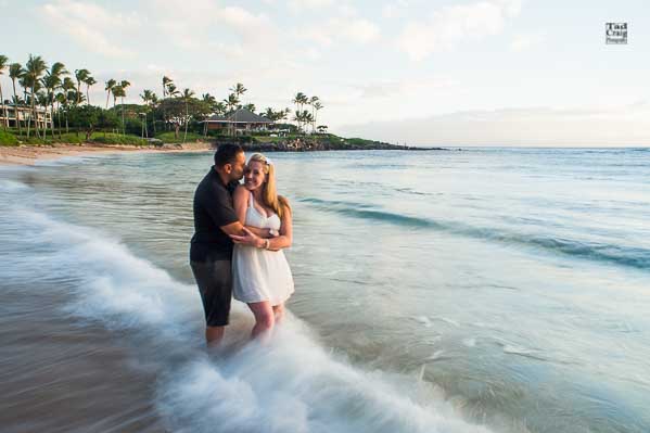 Proposing to girlfriend on a Maui Beach