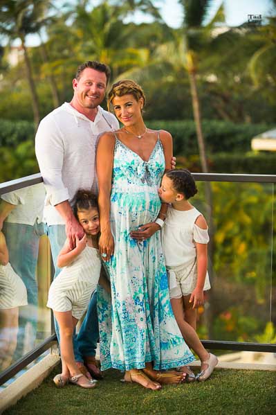 Loving Family holding each oother at Four Seasons Maui